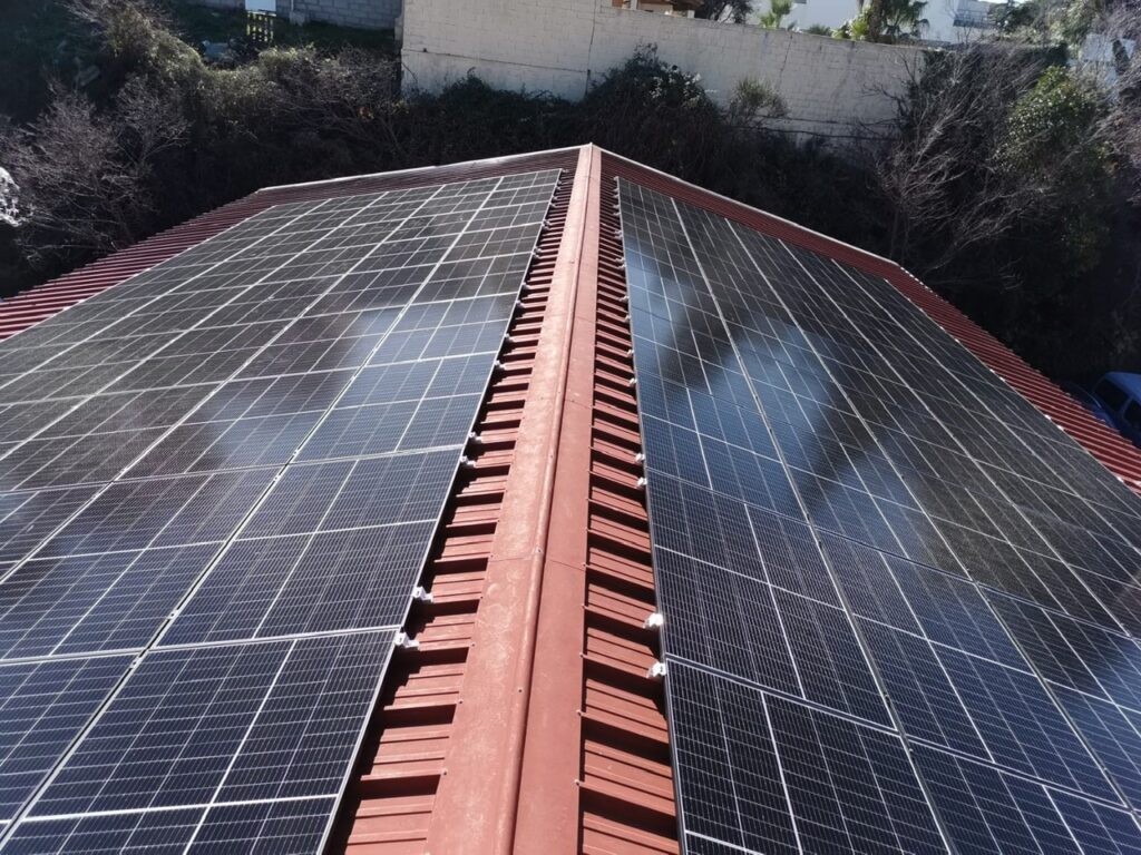 Photo panneau photovoltaïque 12